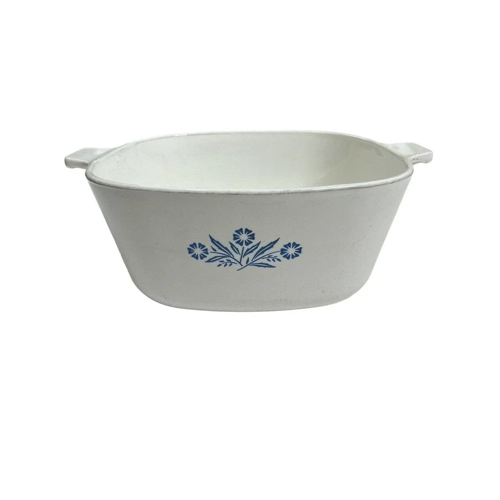 Corning Ware 2 1/2 Qt Baking Dish Blue Cornflower Pattern, No Lid‎ USA Vintage
